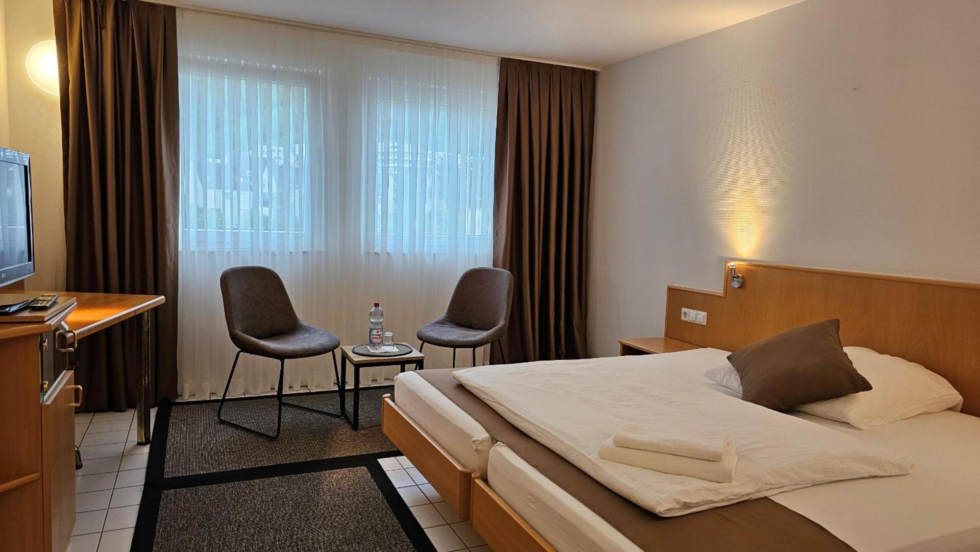 Elha Hotel シュトゥットガルト エクステリア 写真