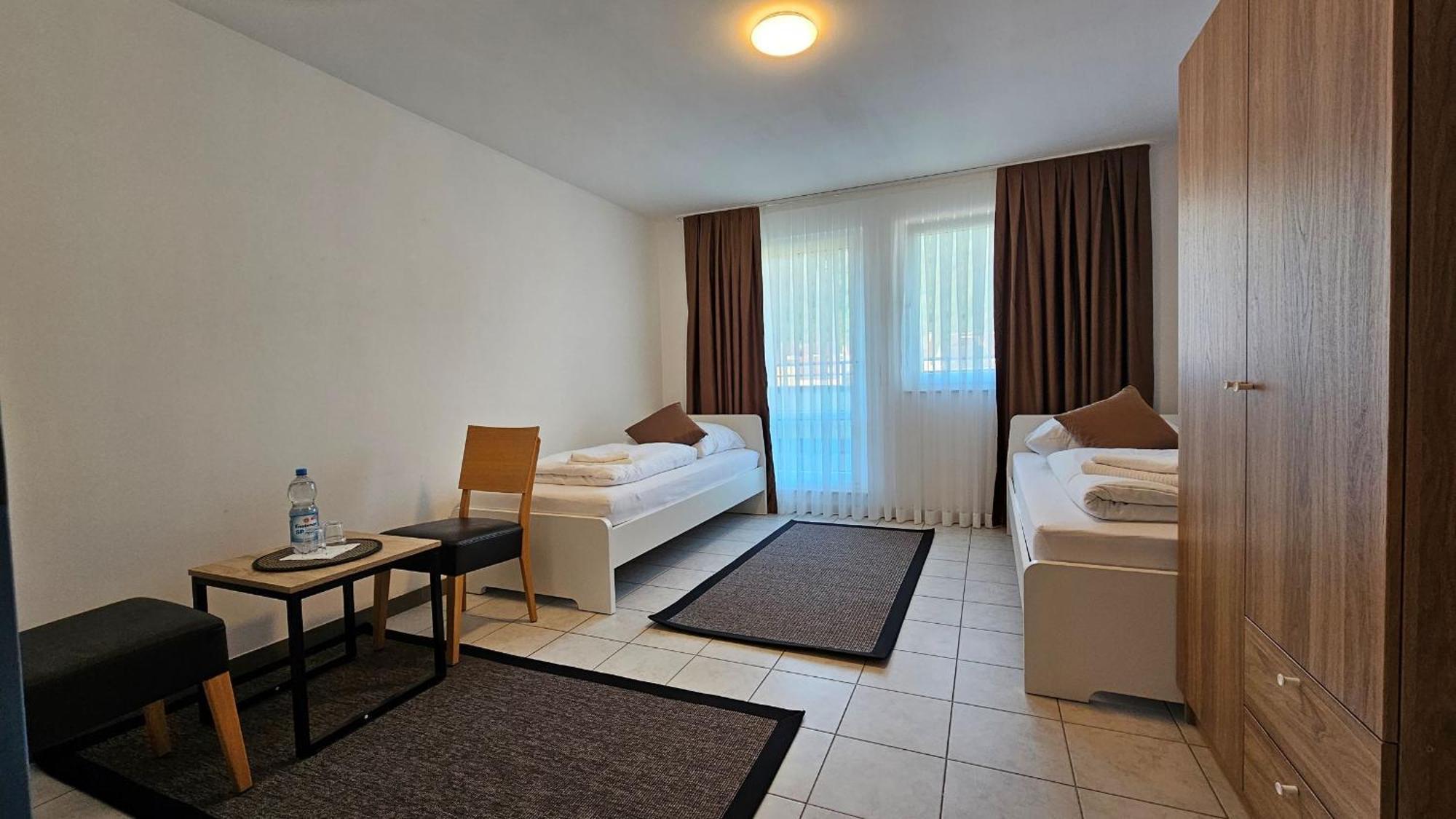Elha Hotel シュトゥットガルト エクステリア 写真